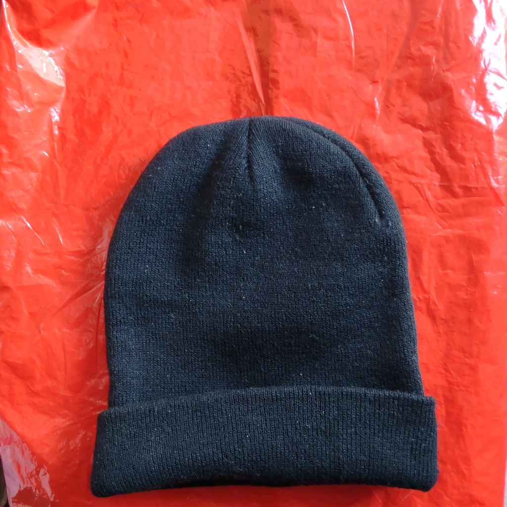 Men's Black Knit Beanie.